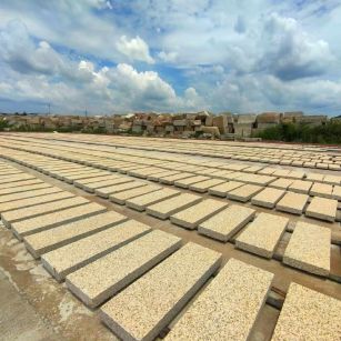 常德 黄金麻荔枝面花岗岩石材地铺石防护中