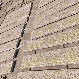 常德 黄金麻花岗岩光面楼梯踏步