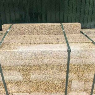 常德 黄金麻花岗岩石材机切面栏杆料半成品