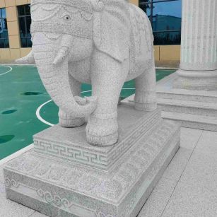 常德 白麻花岗岩动物异形石雕-大象