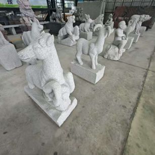 常德 芝麻白花岗岩造型立体雕刻——十二生肖