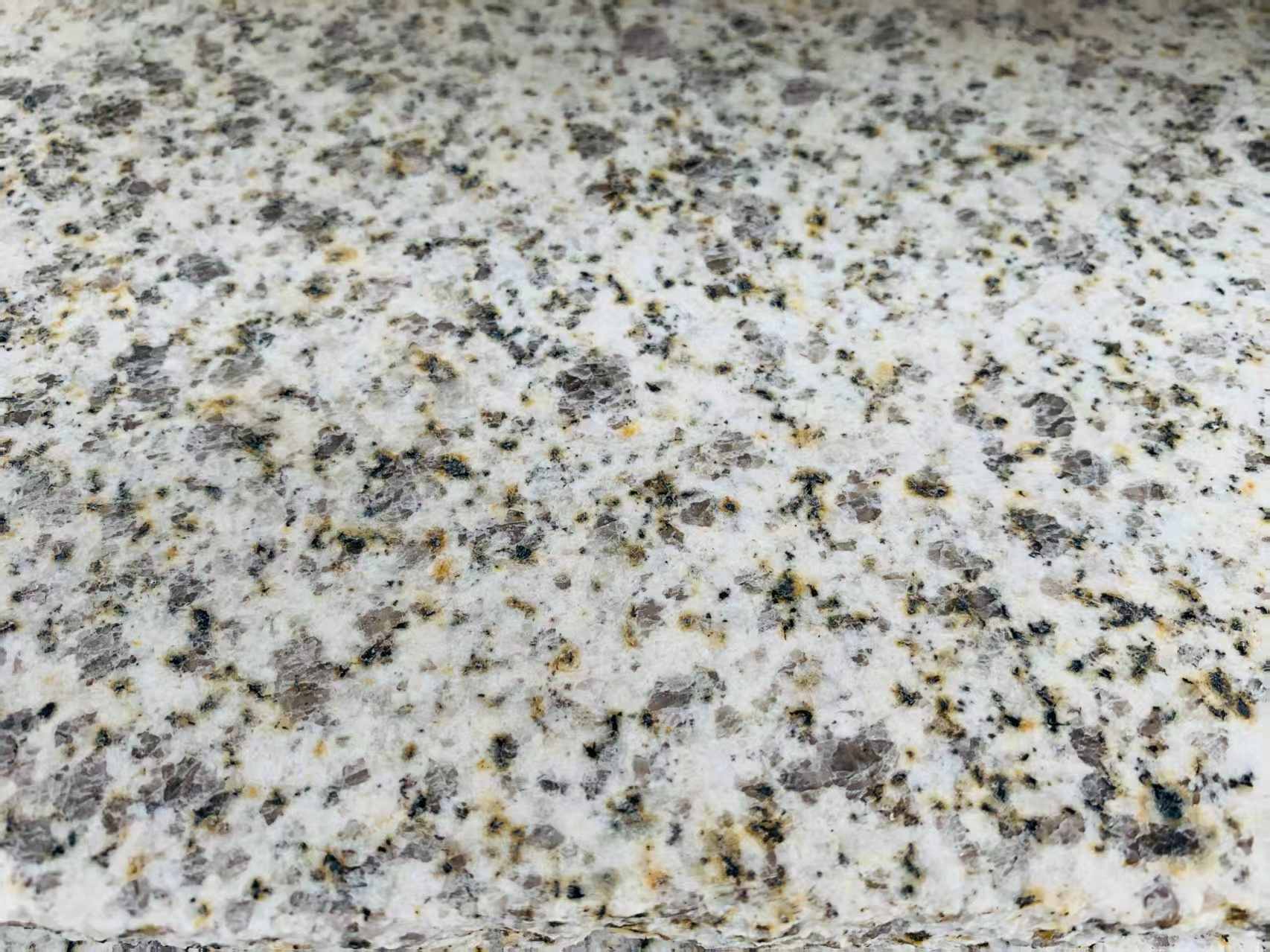 常德 黄金麻花岗岩石材浅黄光面