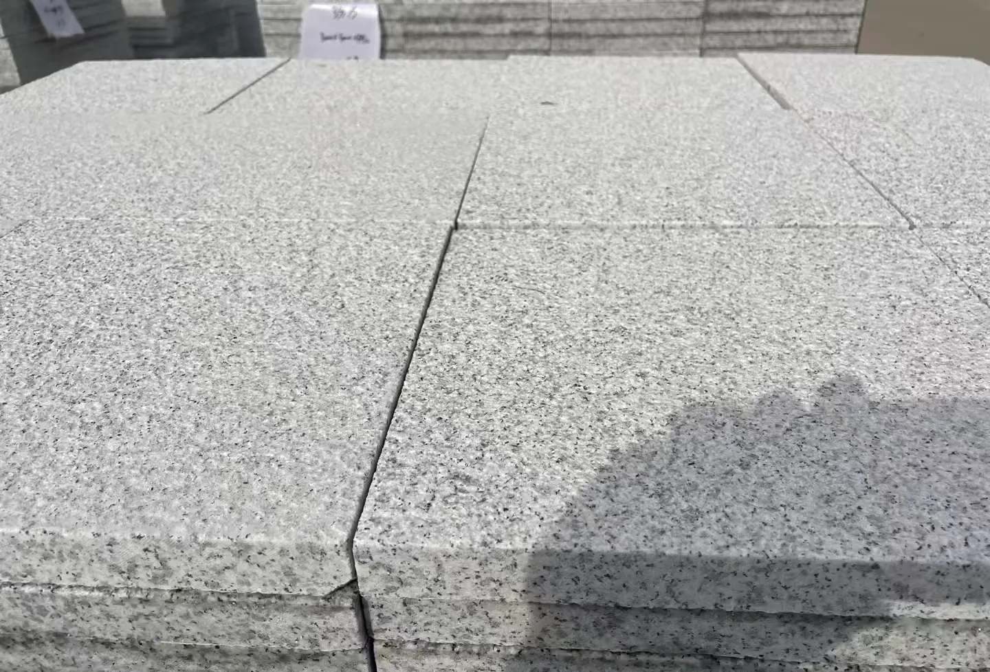 常德 白麻花岗岩石材推荐 荔枝面地铺石