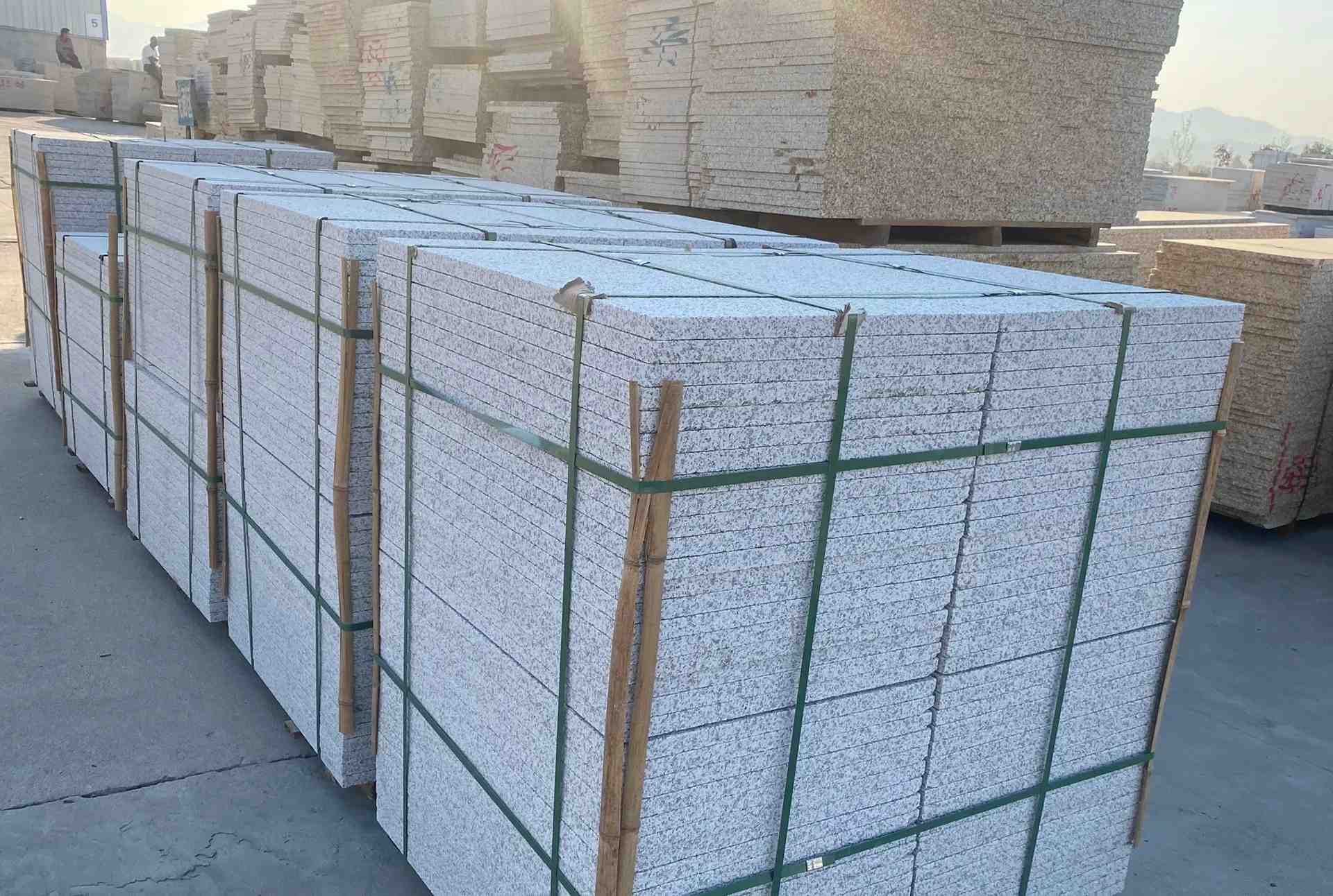 常德 白麻花岗岩荔枝面地铺石