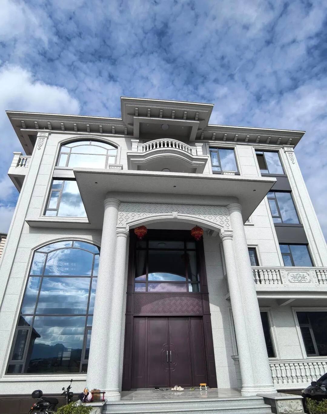 常德白麻别墅外墙干挂石材效果示例