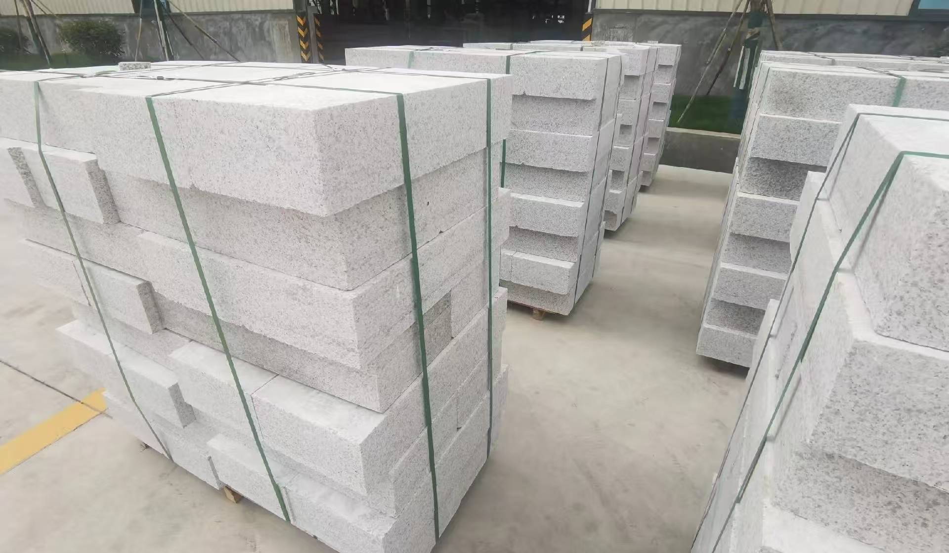 常德 白麻花岗岩路沿石，立缘石，平缘石，路牙石，道牙石，马路牙子等